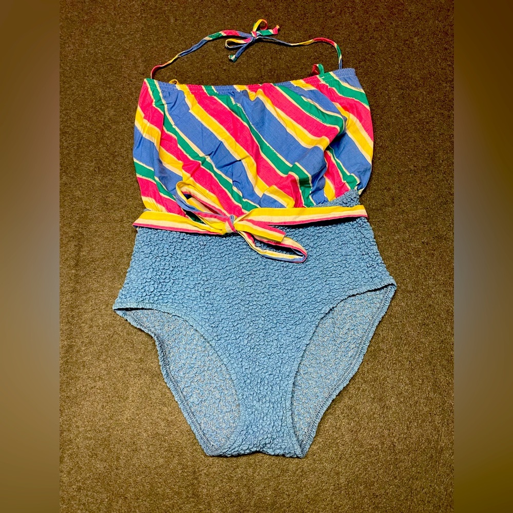 Ladies one piece swimsuit